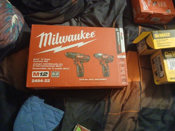 Milwaukee M-12 2 Tool Combo Set Red Lithium Cp 1.5 Battery's