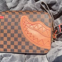 SPRAYGROUND Henny Toiletry Bag - Brown LIMITED EDITION