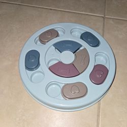 Interactive dog puzzle toy slow feeder