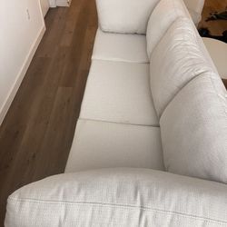 Biege Couch 