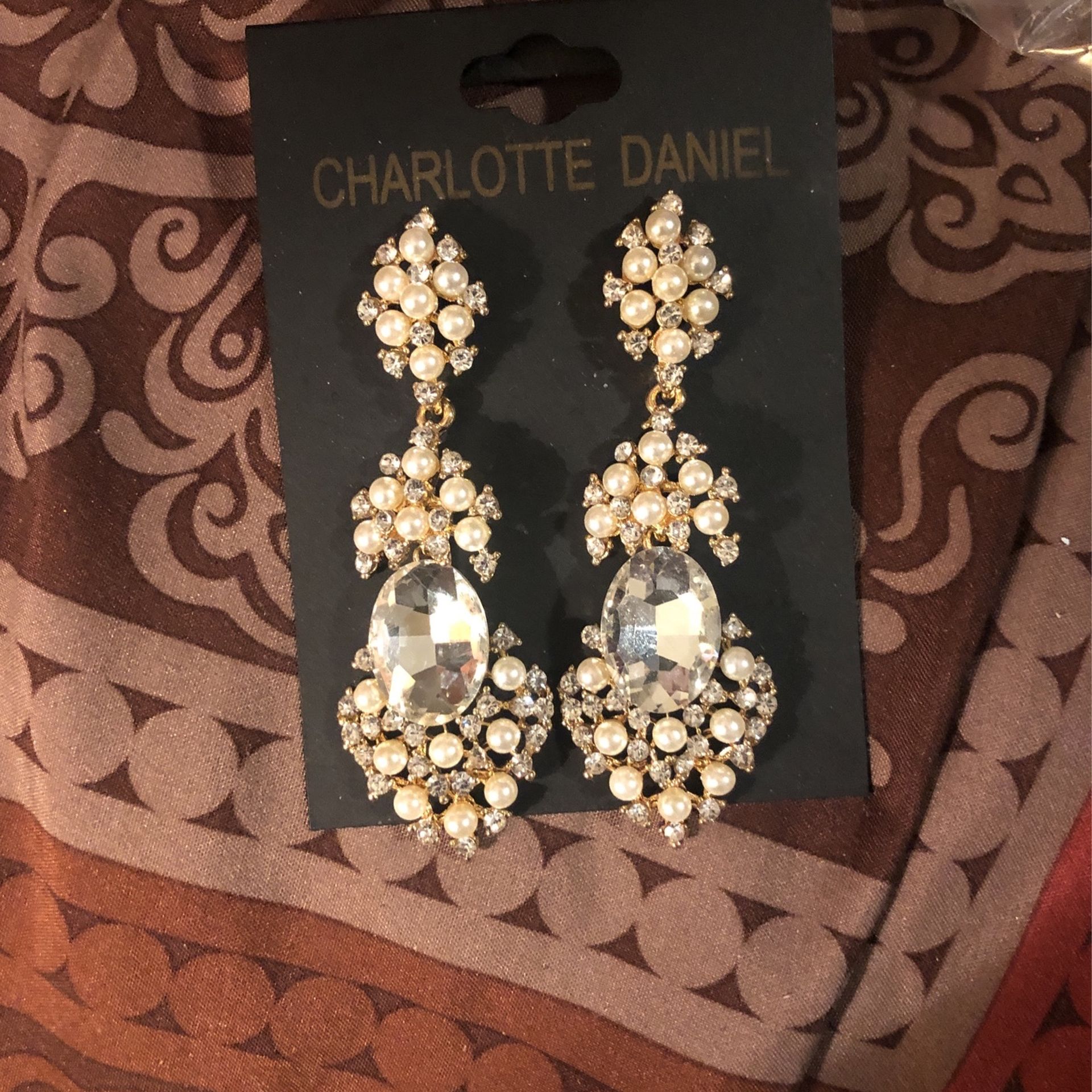 Bride Pearl And Rhinestone Earrings