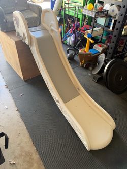 Toddler couch slide