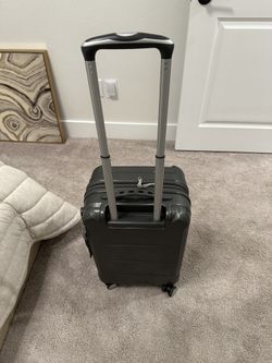 Samsonite Hardshell Carry-On Suitcase 