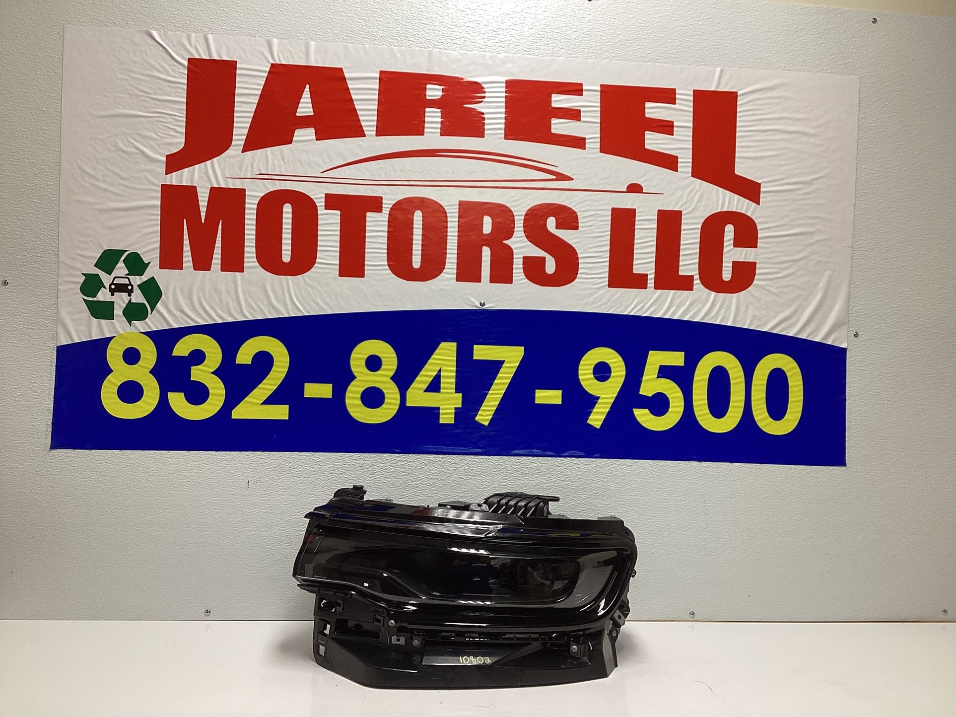 2023 2024 JEEP WAGONEER HEADLIGHT LEFT SIDE