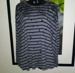 Ladies Cato Top Size 14/16w