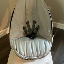 MamaRoo Swing