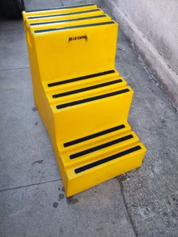 Uline 3 step stool. Good condition. 4 available $95 each.  I can deliver for extra.
