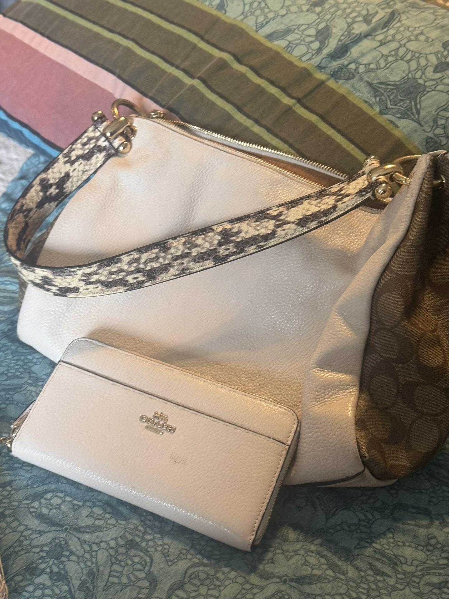 Coach Purse And Wallet 