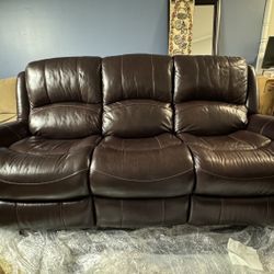 OBO. Beautiful brown leather recliner couch 