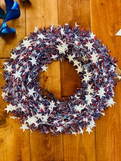 July 4th decor - Wreath, Garlands, Globes