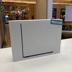 Apple Macbook Air 13 Inch M4 Chip Laptop Brand New 