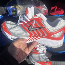 Nike Air Pegasus 2005 size 10 Used ONCE!