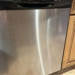 Whirlpool Dishwasher
