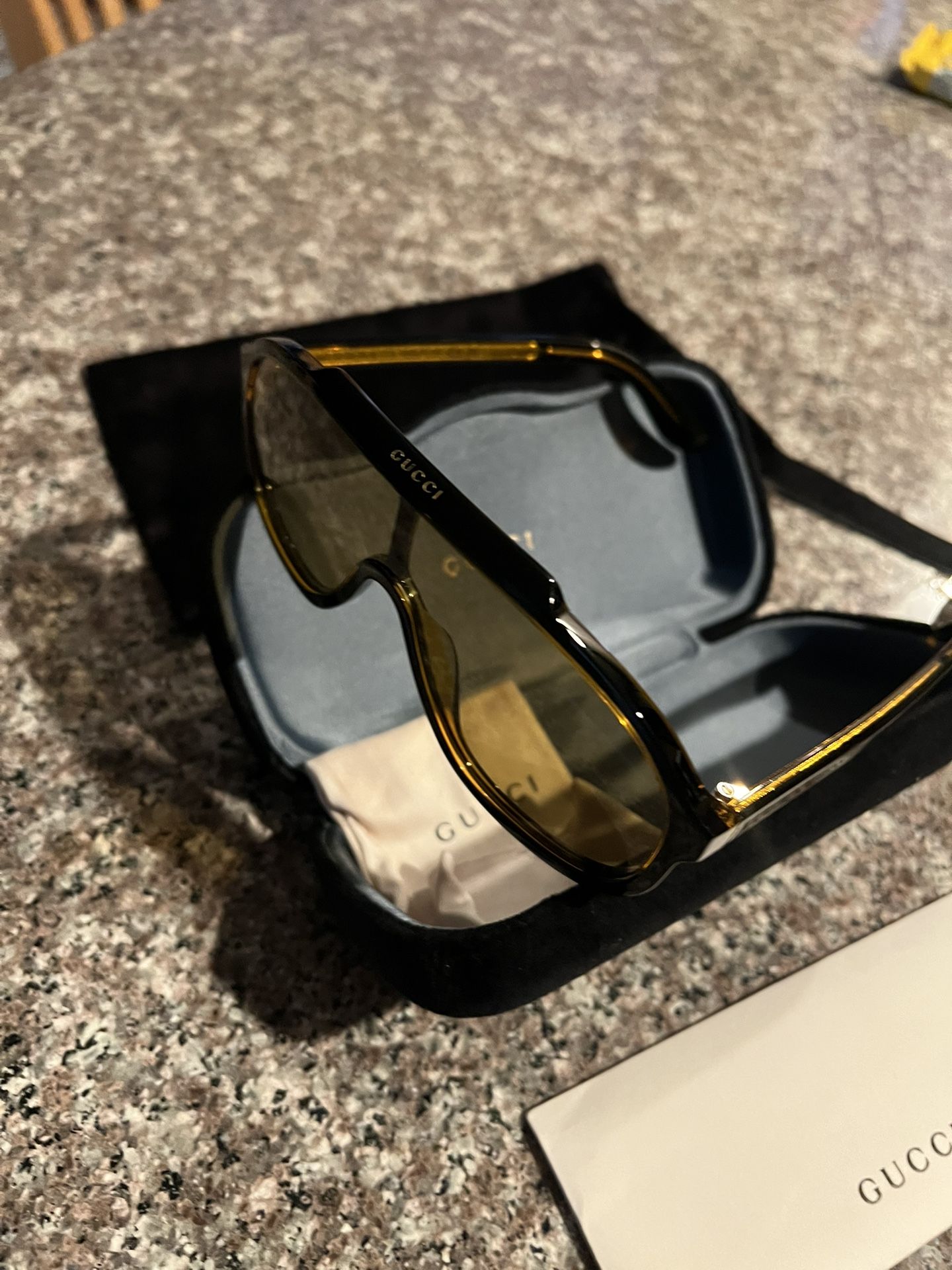 Gucci Sunglasses GG1038s 003