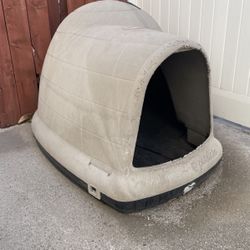 Indigo XXL Dog House 