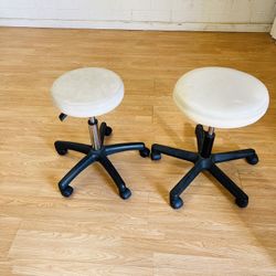 Stools 2pcs