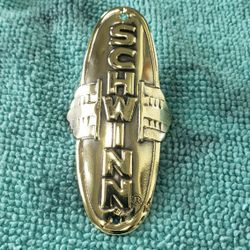 Schwinn head badge with wings