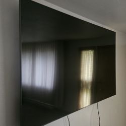 85" Samsung TV TU7000 Series