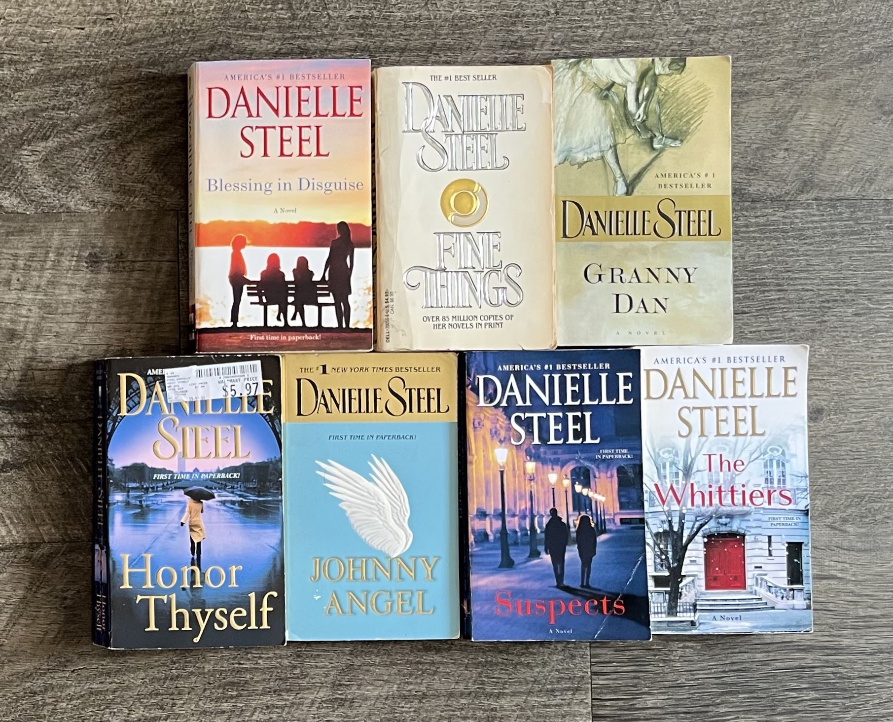 Danielle Steel Books ~Lot of 7 Books~