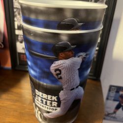 Derek Jeter 32oz Yankees Stadium Hologram Shortstop 2015 Souvenir Cup 3D