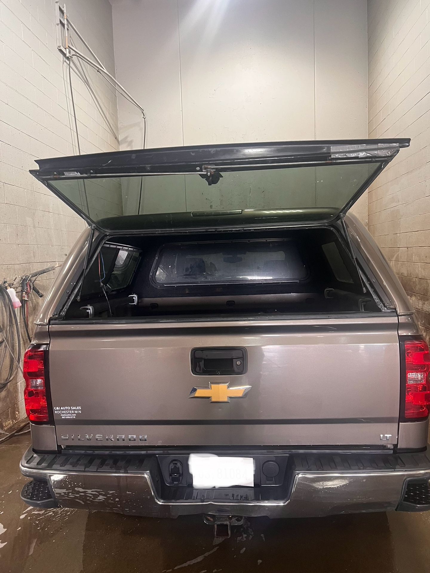 Chevy Silverado TOPPER ONLY!