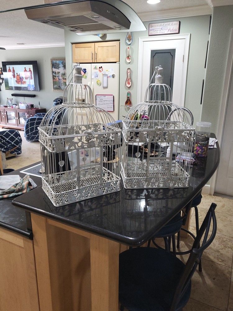 2 Wedding Cage