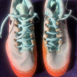 Nike Size 7.5 Brand New 