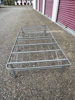 Twin size foldable bed frame