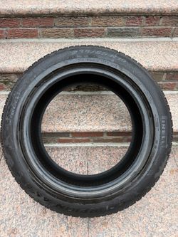 Pirelli Scorpion AS 235/55 R19 Tire