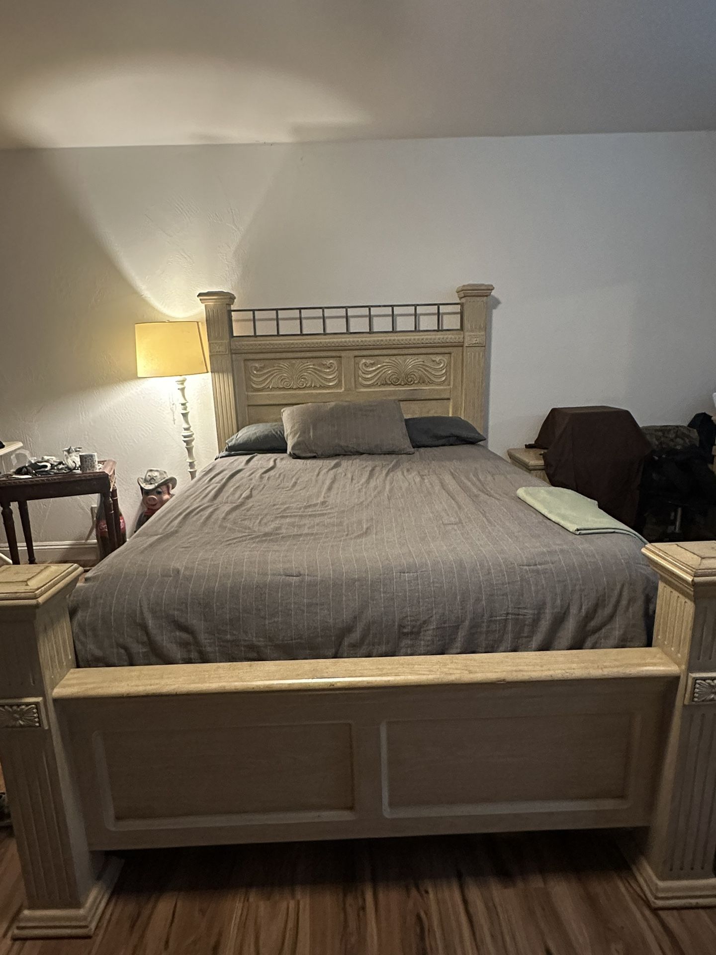 Bedroom Set