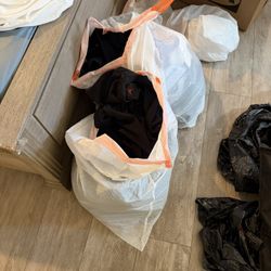 Women’s Clothes - Free