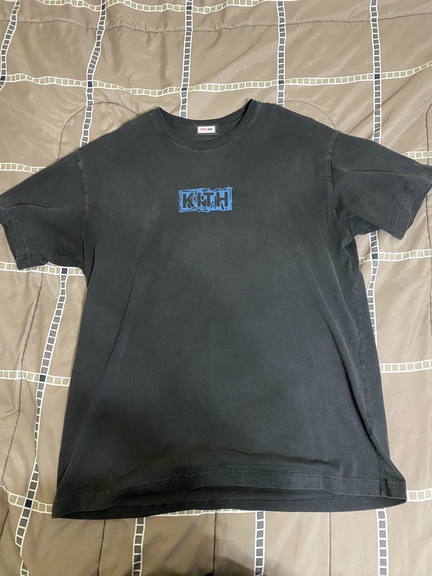 Kith x Marvel Venom Vintage Tee 