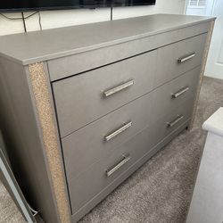 Bedroom Set