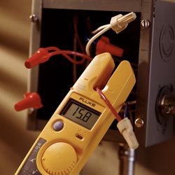 Fluke T5-600 Electrical Voltage, Continuity and Current Tester