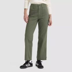 Size 31 Levi's Women's High Rise Straight Leg Crop Relaxed Jeans, Olive Green