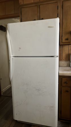 Frigidaire refrigerator