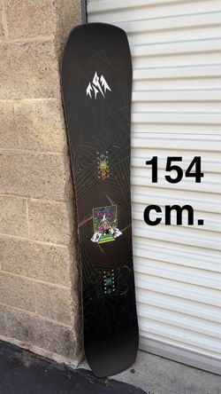 154 cm. Jones Mountain Twin snowboard
