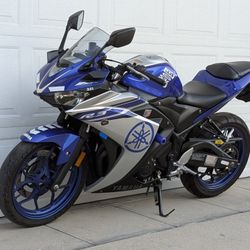 2016 Yamaha R3 With Many Mods
