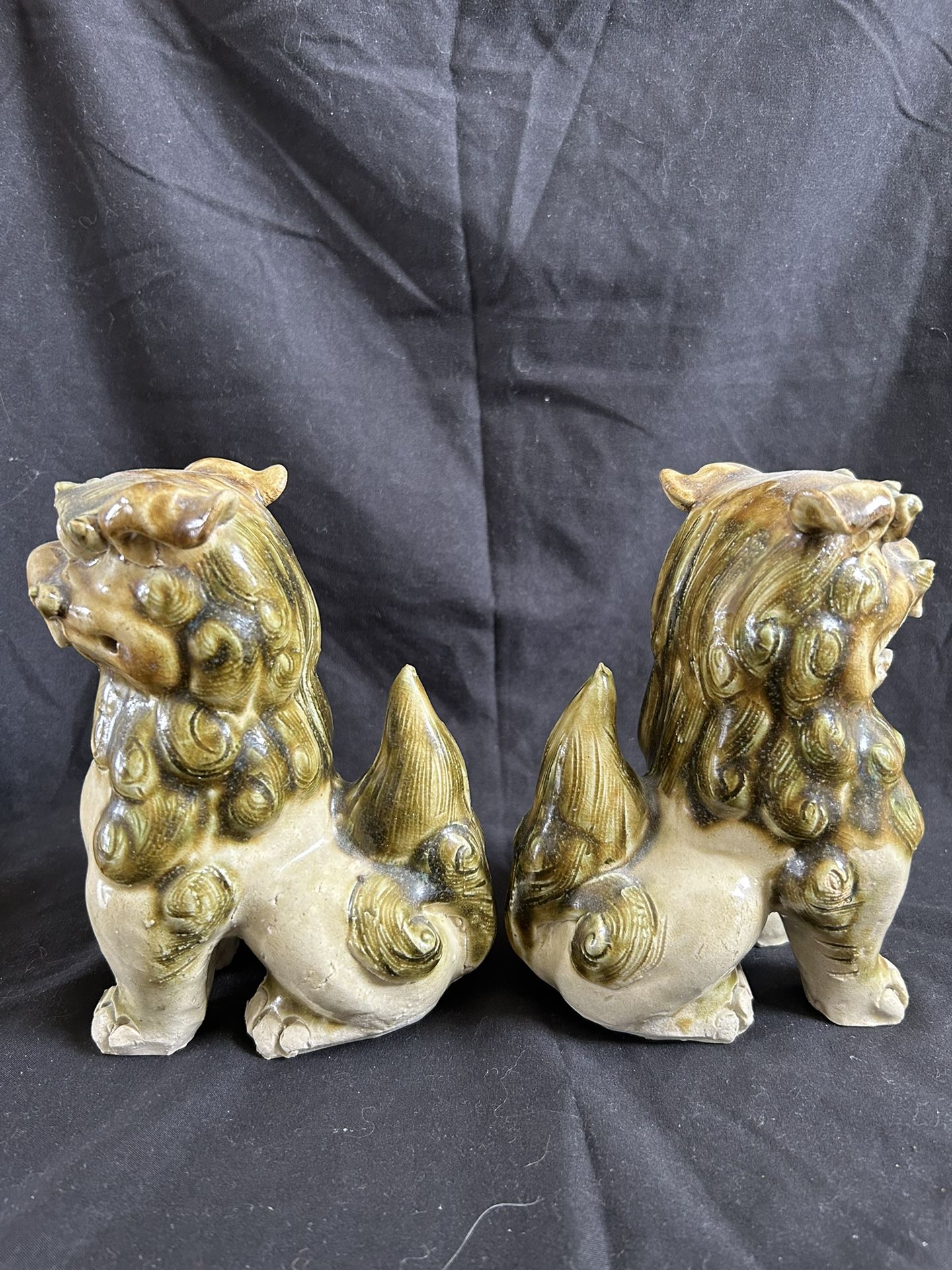 Pair Vintage Chinese Glazed Hand Painted Ceramic Foo Dogs Shishi Dogs 7 Inches Tall