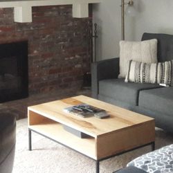 Staging Furniture: Coffee Table