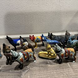 wolf figurines from the "Call of the Wolf" 
