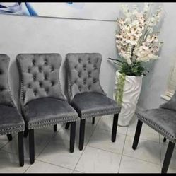 4 New dining chairs