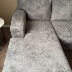 Couch And Coffee Table And 2 Side Table $220 OBO