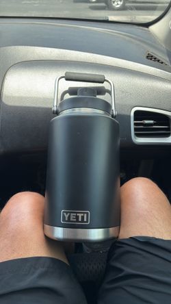 Yeti jug
