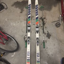 Old Set Of Salomon Skis 167cm