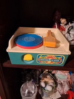 Record player, antic child toy