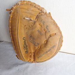 Rawlings Catcher's Glove .. 32 Inches