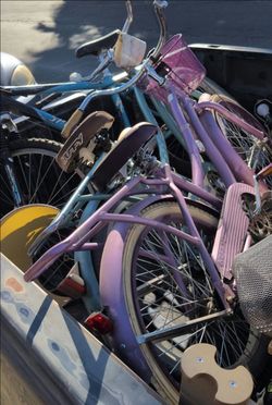 Huffy Beach cruisers