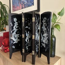 Chinese lacquered double sided divider display vintage