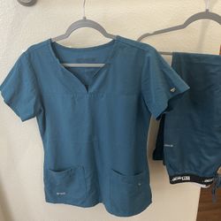 Women's Scrubs